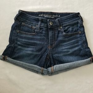 NWOT AE Midi Jean Shorts Stretch Dark Wash Size 2